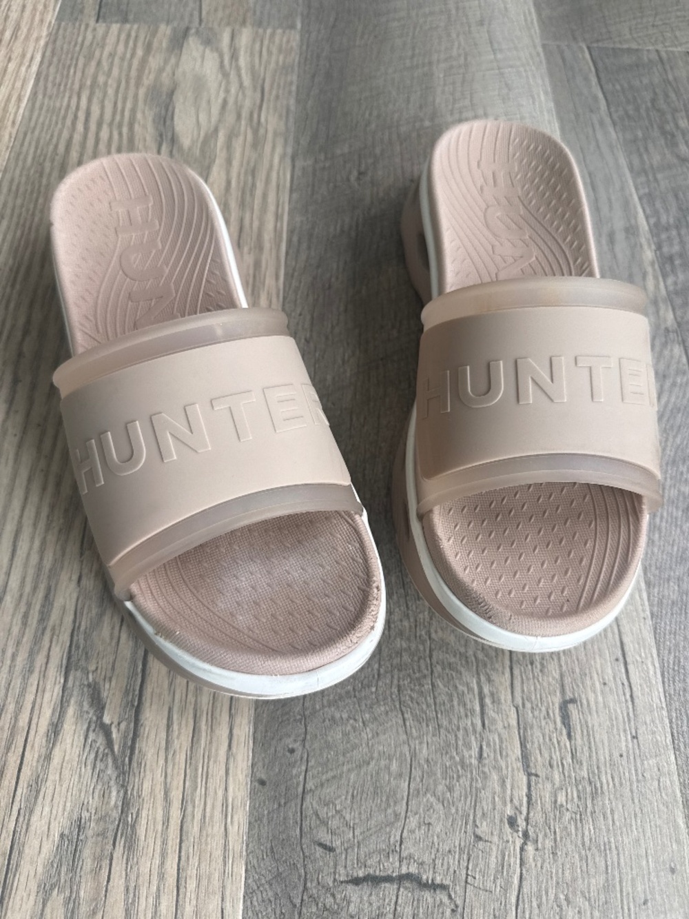 Hunter sandals